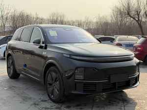 Auto usate 2025 vendita calda Li Auto ideali Auto Lixiang L7 Pro veicolo energetico quasi nuovo Auto puro elettrico ibrido a autonomia estesa SUV - Product Image 3