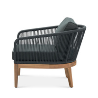 Exclusivo Conjunto de Sofás de Madera de Teca para Exteriores con Cojines de Colores Personalizables y Base Antideslizante para Relajación en Balcones de Hoteles de Alta Gama