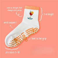 Chaussettes à poignée personnalisées à la mode pour femmes Pilates Ballet chaussettes de yoga en coton respirant de haute qualité avec logo Cusmton