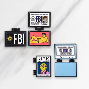 Thiết kế hài hước đôi bên bản lề Pin trâm cài tùy chỉnh Hợp kim kẽm lật ve áo Pin bản lề men Pin - Product Image 5