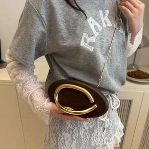 Sac à main tendance 2026 en cuir PU, chaîne ovale, sac à bandoulière pour femme - Product Image 2