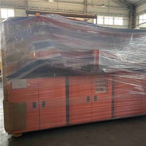 Máquina de moldeo por soplado rotativa totalmente automática para PET de <span class=keywords><strong>8</strong></span> cavidades, hasta 12000 BPH, para botellas de agua - Product Image 3