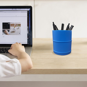 La Mini spazzatura in Silicone morbido non può rompere la pattumiera Desktop per il piano di lavoro del bagno, scrivania da ufficio piccola pattumiera - Product Image 1