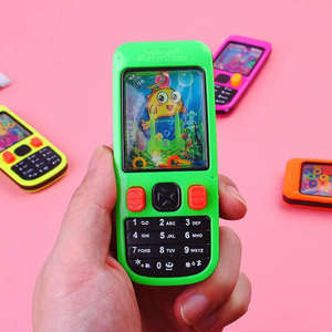 Забавная развивающая игрушка для детей от 2 лет: пластиковая игра «Кольцеброс» в форме телефона, красочный ретро-дизайн, портативная - Product Image 5