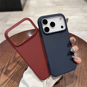 เคสกันกระแทกแบบแข็งบางเฉียบ คาร์บอนไฟเบอร์ ไร้ขอบ รุ่น Matte สำหรับ iPhone 17 16 15 14 13 12 11 Pro Max Plus - Product Image 2