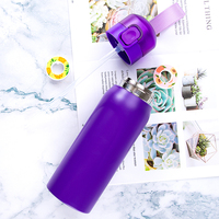 Bouteille d'eau portable en acier inoxydable à double paroi de 750 ml pour le sport et la perte de poids, avec capsules de saveur – Vente en gros