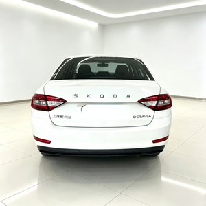 Unità Disponibile Immediatamente: <span class=keywords><strong>Skoda</strong></span> <span class=keywords><strong>Octavia</strong></span> Bianca <span class=keywords><strong>2020</strong></span>, 39.000 KM, 1.5L Automatica Comfort Sedan, Economica e Ben Conservata, per Esportazione - Product Image 4