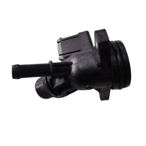 Brida de manguera de refrigerante de piezas de repuesto de coche de calidad Original compatible con 06H121132F 06J121132F para VW Tiguan - Product Image 6