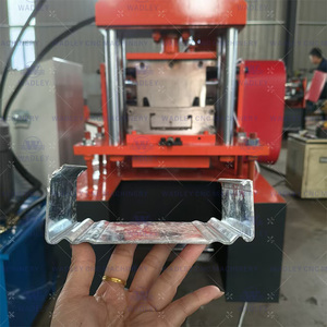 Machine de profilage d'acier Wadley pour poutres de rangement et poutres de coffrage, avec moteur PLC et roulement pour colonnes d'étagères - Product Image 6