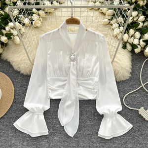 Chemisier léger de luxe pour femmes, ruban de satin, licou, taille pliée, manches courtes évasées pour femmes, décontracté - Product Image 3