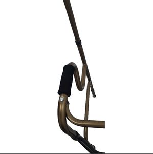 Marcheur en aluminium durable avec le soutien d'aisselles pour les personnes âgées et handicapées - Product Image 6