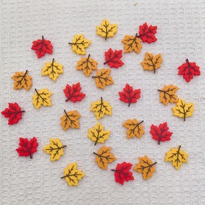 Cuentas de silicona con forma de hoja de otoño para decoración de uñas, cuentas sueltas coloridas en rojo, amarillo y naranja - Product Image 5