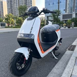 Motocicleta Eléctrica BT5500 <span class=keywords><strong>DT</strong></span> de 5500 W de Alta Potencia con Motor sin Eje, Velocidad Máxima de 110 km/h, Instrumento Deportivo de Alta Definición de 7 Pulgadas - Product Image 6