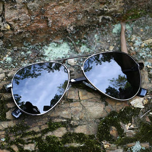 <span class=keywords><strong>Gafas</strong></span> <span class=keywords><strong>de</strong></span> <span class=keywords><strong>Sol</strong></span> Polarizadas para Hombre, Diseño <span class=keywords><strong>de</strong></span> Lujo, Unisex, Tendencia 2026, Lentes Polarizadas con Logotipo Personalizado - Product Image 3