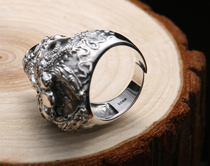Bague tête <span class=keywords><strong>de</strong></span> <span class=keywords><strong>mort</strong></span> pour <span class=keywords><strong>homme</strong></span> en argent sterling 925 ajustable et plaqué rhodium - Product Image 5