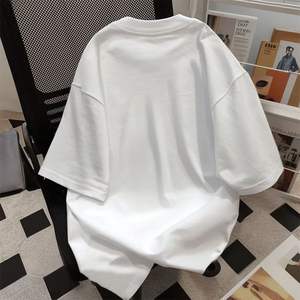 T-shirt Estiva Oversize in Cotone 100% con Stampa Essenziale, Vestibilità Ampia e Semplice, per Uomo e Donna - Product Image 2