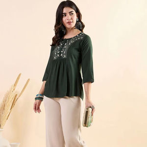 Top bordado Camisa de algodón Estilo Top regular - Product Image 1