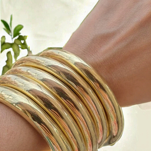 Bracelets en acier inoxydable creux empilables épais de 10 mm de large, brillants, résistants à l'eau et à la ternissure, de style chunky, ouverts, dorés, tendance - Product Image 3