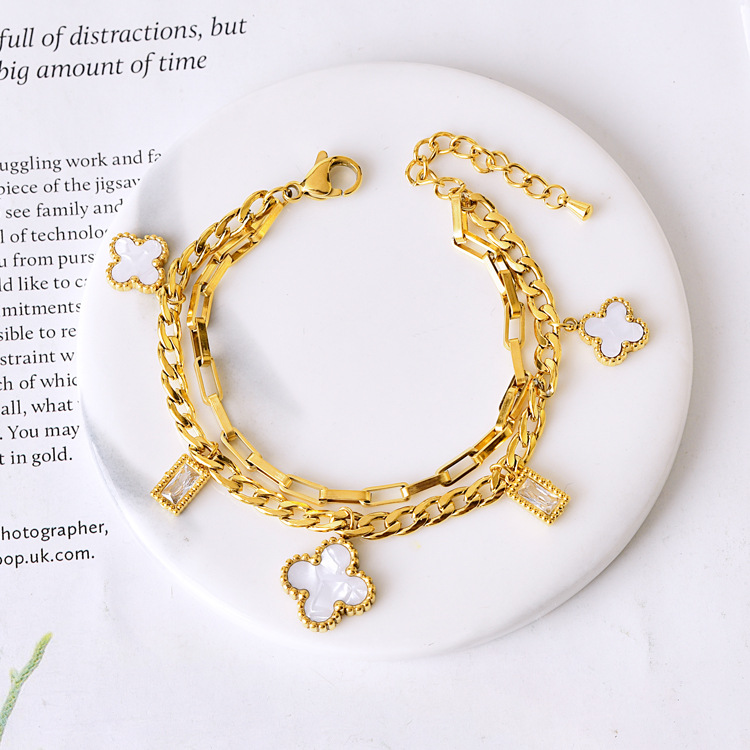 Gold-Four leaf flower