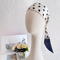 Écharpe de luxe longue et tendance à pois vintage, effet soie, et bandeau multi-usage en ruban de satin pour femme