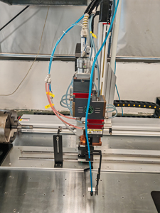 Machine de trempage au laser à bras robotisé automatique pour l'amélioration de la dureté des métaux (acier, aluminium) - Product Image 1