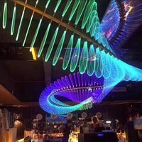 Luminaire suspendu inspiré de la libellule de luxe pour la décoration des clubs et des halls d'hôtels