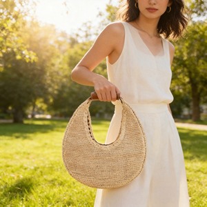 Borsa a Spalla Estiva in Paglia Stile Boho Intrecciata da Designer per Donna, Elegante Borsa a Mezzaluna all'Uncinetto Fatta a Mano per Viaggi - Product Image 3