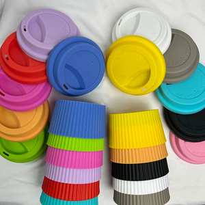 Ensemble couvercle et manchon en silicone anti-brûlure, antidérapant, résistant à la chaleur, anti-poussière, couvercle d'étanchéité pour gobelet à café réutilisable - Product Image 4
