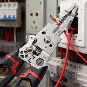 Alicates Pelacables Multifuncionales de 6 Pulgadas - Herramienta <span class=keywords><strong>Manual</strong></span> Versátil para Electricistas, Alicates de Pelado Rápido para Cables - Product Image 2