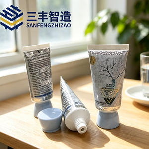 Tubo Exprimible para Cosméticos con Tapa Azul Claro para Crema de Manos y Loción Corporal - Product Image 4