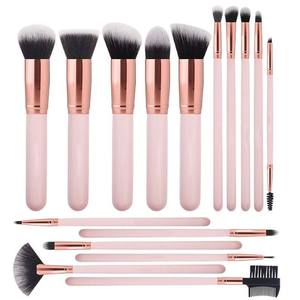 Juego <span class=keywords><strong>de</strong></span> 16 Brochas <span class=keywords><strong>de</strong></span> <span class=keywords><strong>Maquillaje</strong></span> al por Mayor <span class=keywords><strong>de</strong></span> Fábrica para Promoción <span class=keywords><strong>de</strong></span> Venta Caliente en <span class=keywords><strong>Amazon</strong></span>, Juego <span class=keywords><strong>de</strong></span> Brochas con Logotipo Personalizado, Herramientas <span class=keywords><strong>de</strong></span> Belleza, <span class=keywords><strong>Kit</strong></span> <span class=keywords><strong>de</strong></span> Cosméticos - Product Image 1