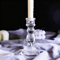 Bon prix élégant cristal verre pilier conique bougeoir transparent chandelier pour la décoration intérieure