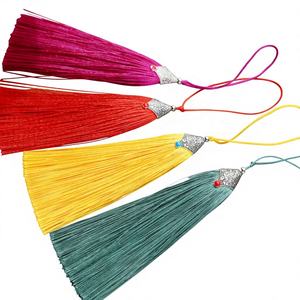 Colgante decorativo de poliéster con nudo de doble dinero y borla de nudo chino personalizada, de seda helada, para accesorios de abanico y marcapáginas - Product Image 3