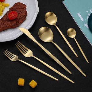 Juego de Cubiertos de Acero Inoxidable Portugués Delgado al por Mayor, Juego de Cinco Piezas de Cubiertos para Mesa, Cuchillo, Tenedor y Cuchara, Juego de Cubiertos para Hotel - Product Image 4