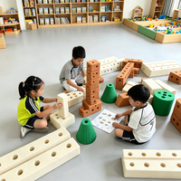 Bangun Balok Bangunan Dunia Besar dengan Berbagai Bentuk, Mainan Teknik Kreatif untuk Anak-anak Prasekolah