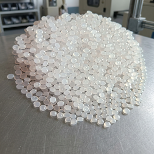 ฟิล์มเรซิน LDPE บริสุทธิ์ และเม็ดพลาสติกเกรดอาหารสำหรับการฉีดขึ้นรูป - Product Image 3