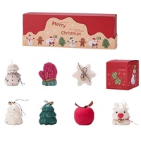 Neue Weihnachtliche Trendige Spielzeug-Ornamente Geschenke Grenzüberschreitende Dekoration Niedliche Schneemann-Elch-Schneeflocken-Aromatherapie Geformte Kerze