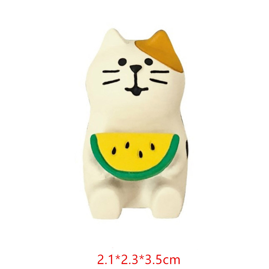 Yellow watermelon cat
