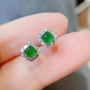 Pendientes de Oro Real de 18K Xinfly con Esmeralda de 0.30ct en Forma de Cono de Azúcar, Joyería con Diamantes - Product Image 3