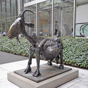 ヨーロッパの等身大ウォーキングブロンズヤギラム像屋外装飾用 - Product Image 5