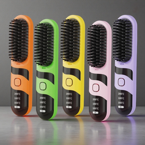 Peigne Lisseur Portable Mini à Charge Rapide, Fer à Boucler Électrique Sans Fil pour Usage Domestique, Lisseur de Cheveux à Ions Négatifs PTC - Product Image 1