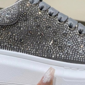 Top-quality luxurious designer diamond-studded casual <b>shoes</b> with thick rubber soles, suitable for outdoor walking. - Product Image 2