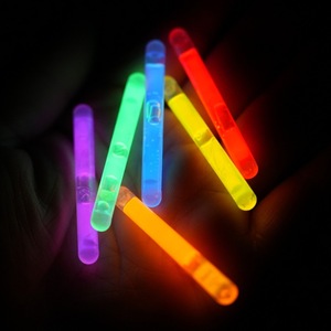 Moulin à vent musical <span class=keywords><strong>lumineux</strong></span> coloré en forme de poisson, baguette magique électrique clignotante, jouets éblouissants colorés pour stand de marché, vente en gros - Product Image 3