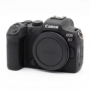 Cámara <span class=keywords><strong>Canon</strong></span> <span class=keywords><strong>EOS</strong></span> <span class=keywords><strong>R7</strong></span> Usada, 32.5MP, APS-C, Sin Espejo, Versión Global, Multilingüe, 4K 60p 30fps, IBIS, Estado Impecable, Paquete Profesional - Product Image 2