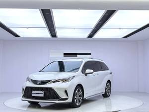 <span class=keywords><strong>Toyota</strong></span> Granvia 2.5L Essence MPV 2023 d'<span class=keywords><strong>occasion</strong></span> avec volant à gauche, sièges foncés et en bon état - Product Image 2
