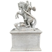 Statue grandeur nature en marbre de St Georges et le Dragon à vendre