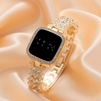 Montre électronique LED carrée simple et élégante pour femme, style tendance, vente en gros Fenyi