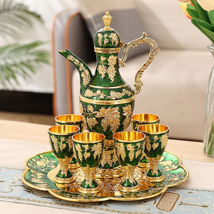 Juego de 8 Piezas de Vasos de Vino y Licor de Metal Estilo Europeo de Gran Capacidad (8 oz), Decoraciones de Boda Ecológicas de Alta Gama - Product Image 5