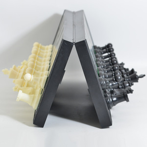 Set di Scacchi Magnetici Pieghevoli in Plastica, <span class=keywords><strong>Design</strong></span> Ecologico, <span class=keywords><strong>Scacchiera</strong></span> Magnetica Portatile per Bambini e Gioco Genitore-Figlio - Product Image 4