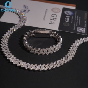 Cadena Cubana de Lujo con Moissanita Certificada GRA, Plata 925 con Baño de Rodio y Engaste Pavé, Joyería Unisex - Product Image 2